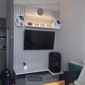 Backdrop TV Mewah HPL Putih & Grey Perumahan Samudera Residence Sukmajaya Depok ID5115P